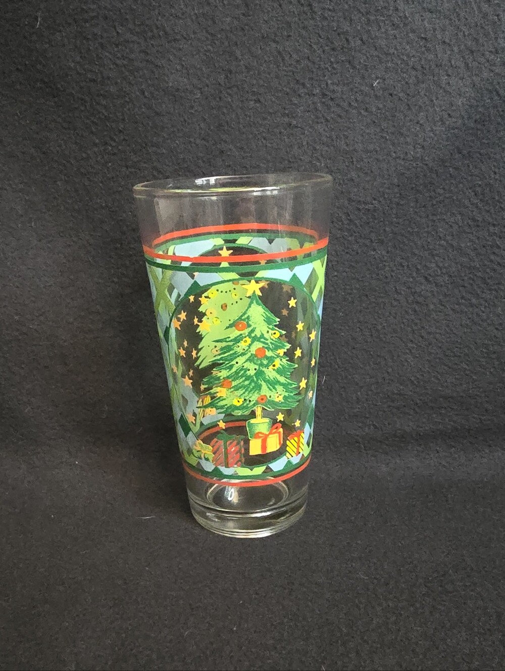 Vintage KiG Xmas Tree And Presents Tumbler